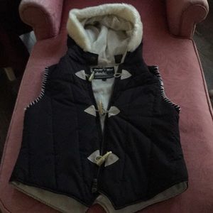 Powder River Vest Size M. Perfect condition